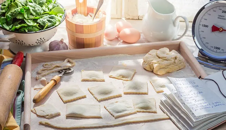 SPINAZIE, VERGIET, RAVIOLI, RECEPT, NOTITIEBOEK