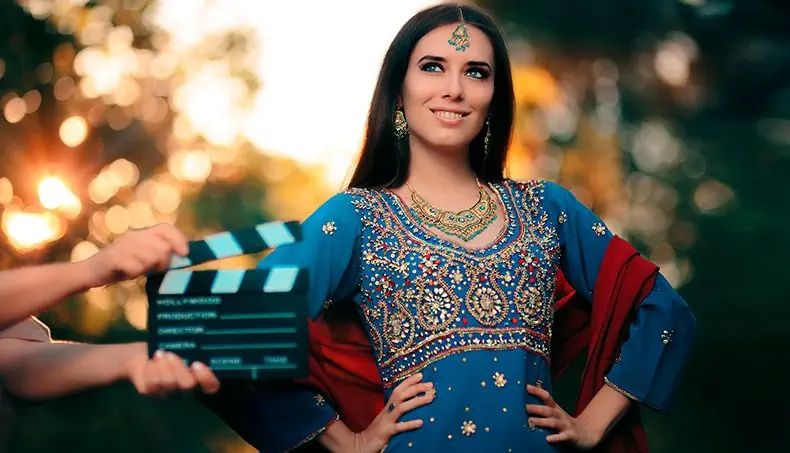 SARI, BOLLYWOOD, ACTRESS, RHINESTONES, CLAPBOARD