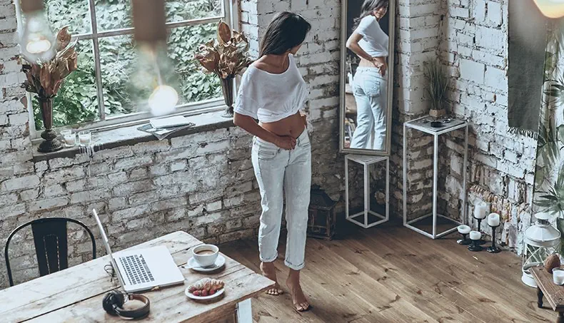 TABLE, LOFT, LAPTOP, HIPS, MIRROR