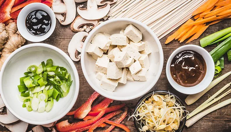 BABCSÍRA, SÁRGARÉPA, HAGYMASZÁR, GYÖMBÉR, PAPRIKA