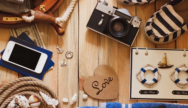 SAILBOAT, ANCHOR, LOVE, LENS, LIFEBUOY