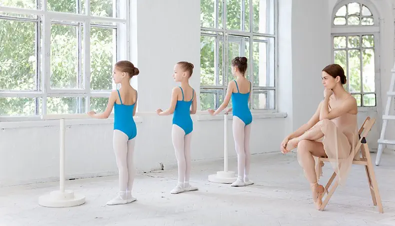 POSE, TEACHER, CHAIR, BALLET, WINDOW