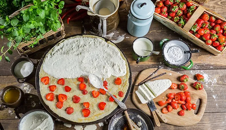 STRAWBERRIES, FLOUR, BASIL, CURD, CUTTING BOARD