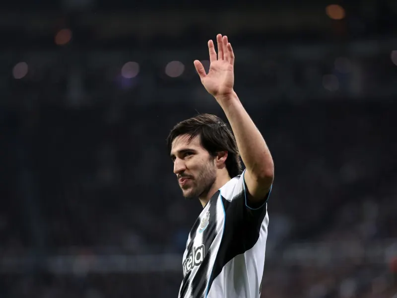 Newcastle United braced for bidding war as Manchester City join Sandro Tonali transfer battle