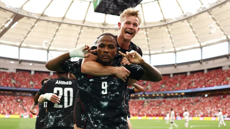 'This is what old-timers can do!' - Rudi Garcia lashes out at 'ugly' Kevin De Bruyne, Leandro Trossard and Romelu Lukaku criticism as five-star Belgium win World Cup group