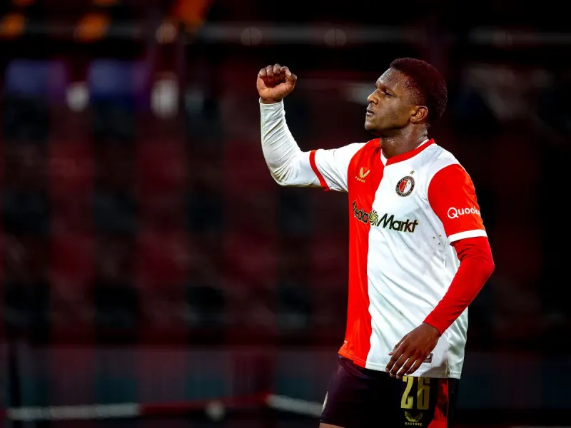 Transfer target 'open' to Nottingham Forest move as second bid submitted
