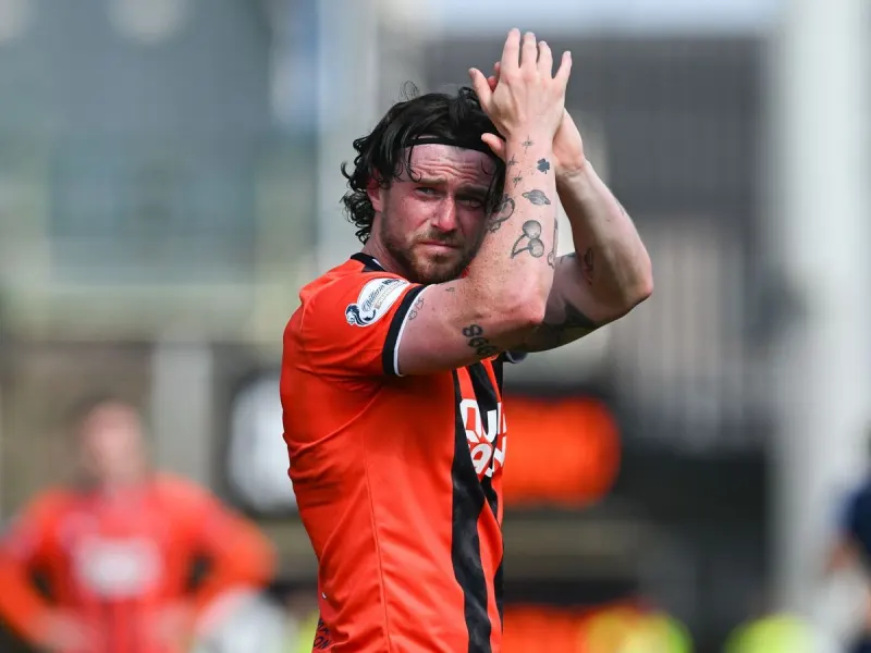 Key Will Ferry update after Dundee United star holds transfer talks over £1.8m move