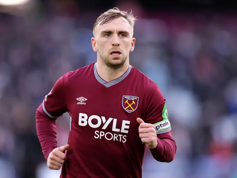 Aston Villa favourites to seal transfer of star who said 'my dad’s a Villa fan'