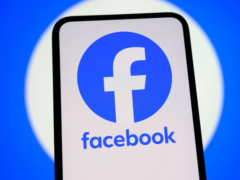 Facebook 'down' as thousands report issues with Meta site 'unavailable'